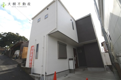 【外観】 | 海老名市杉久保南2丁目　新築戸建て　全１棟　【仲介手数料無料】 | 建物完成しました！！内見可能です♪