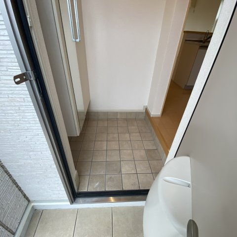 プリュス　ボナールの玄関