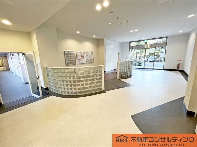 ◆◆RICイーストコート4番街4番館B棟◆◆のエントランス