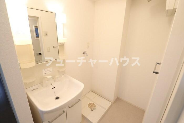 レジュウィールの洗面所