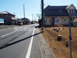 【前面道路含む現地写真】