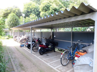 【その他共用部分】 | 駐輪場とバイク置場