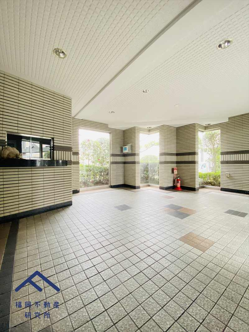 ロワールマンション山王公園南のエントランス