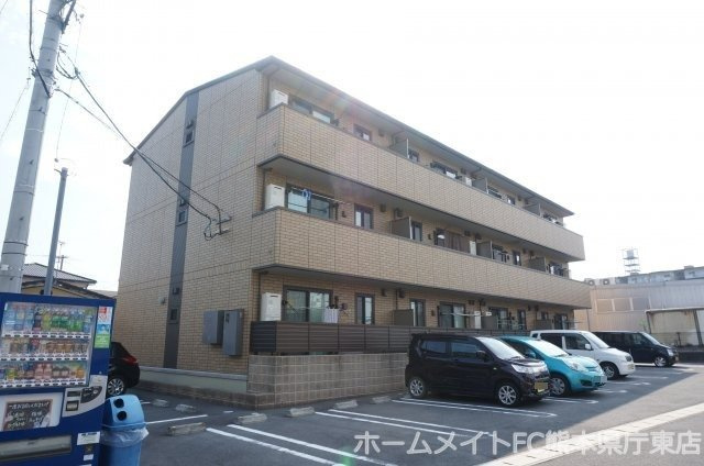 熊本市東区小峯２丁目のアパートの外観