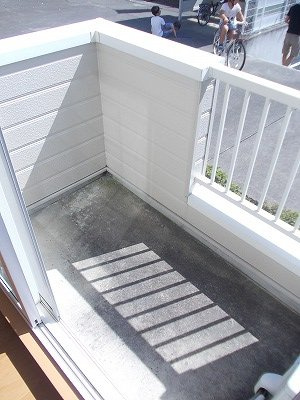 【バルコニー】 | サンフォレスタＡ