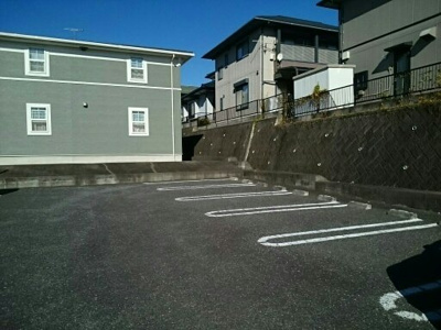 【駐車場】 | グレイス・Ｍ
