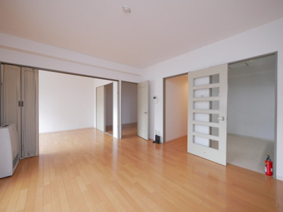 【居間・リビング】 | メゾンドブーケパーク