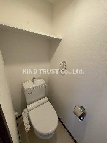 レジュールアッシュ梅田北のトイレ|シンプルで使いやすいトイレです
