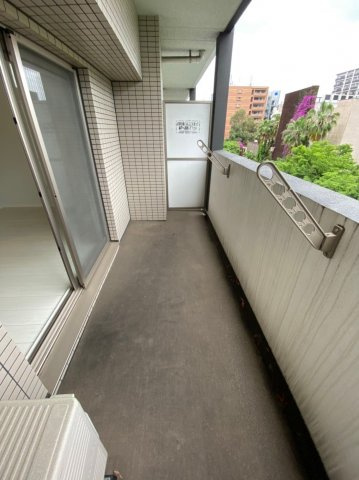 【バルコニー】 | 陽当たり良好なバルコニーです