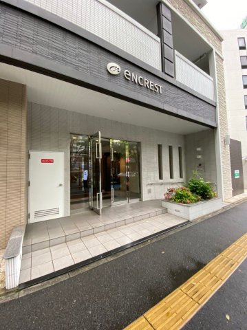 【エントランス】 | 建物の内部です