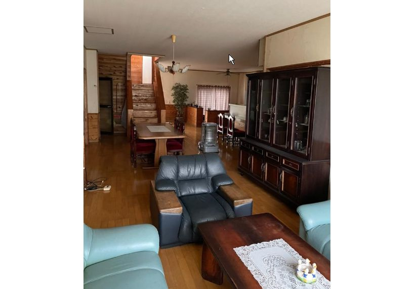 霧島市牧園町高千穂の中古一戸建の居間・リビング