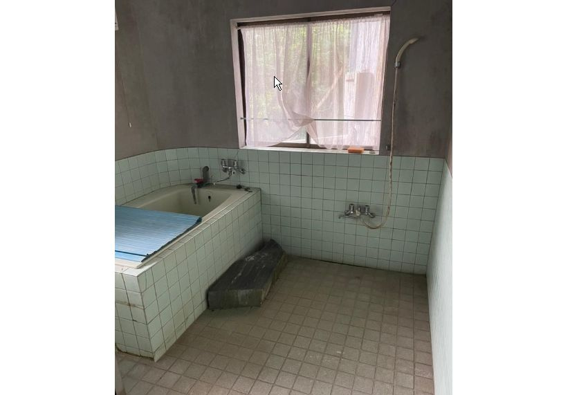 霧島市牧園町高千穂の中古一戸建の浴室