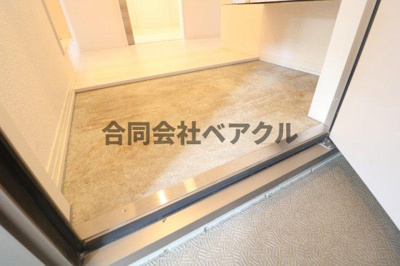 【玄関】 | ロイヤル西野山 | 落ち着いた玄関です