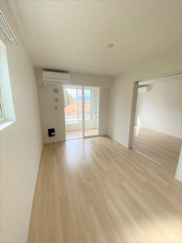 フロイデ　Ａの居間・リビング