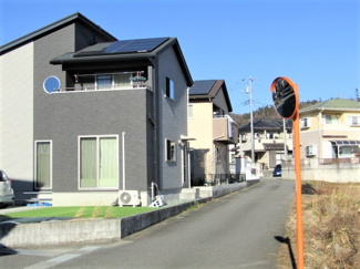 【前面道路含む現地写真】 | 前面道路含む現地写真です