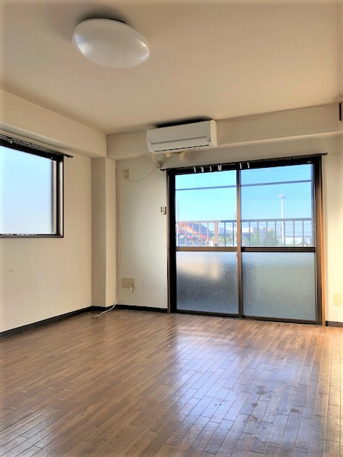 喜志マンションの洋室