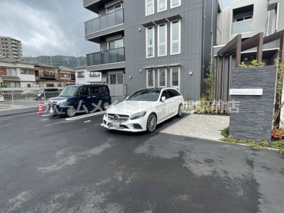 【駐車場】 | Serena