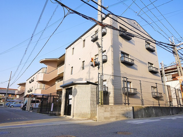 ヒルズ奈良高円の外観|外観です