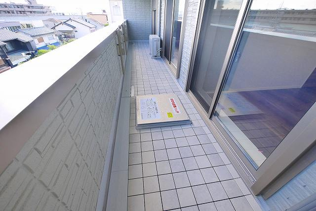シャーメゾン　ネクサスのバルコニー|お洗濯にも便利なバルコニー付き