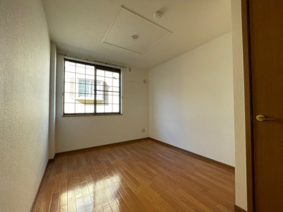 【洋室】 | ライラックⅡ | Ⅱ105の写真（間取反転タイプ：イメージ）