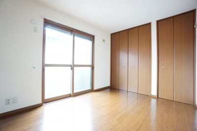 【洋室】 | ピュア 調 | ※同物件・反転タイプの写真です。