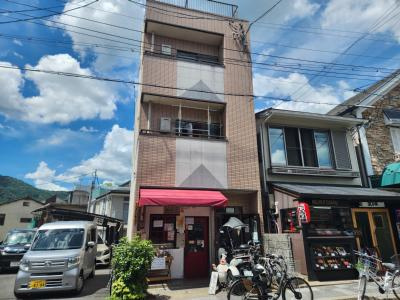 ニチエーマンションの外観