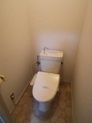 【トイレ】 | ザ　ホワイトレジデンス