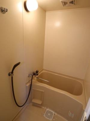 【浴室】 | ザ　ホワイトレジデンス