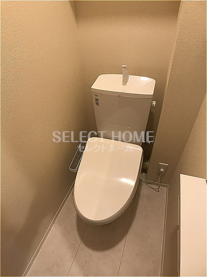 【トイレ】 | Ｓｈａｌｏｍ芦池 | 落ち着いた色調のトイレです