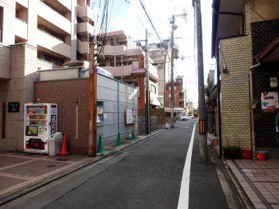 パレス15の周辺|前面道路