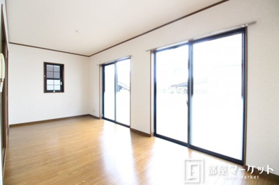 【居間・リビング】 | エーレルミエール | 同型タイプ