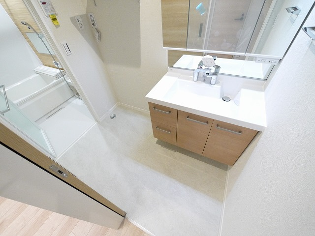 シャーメゾン　ネクサスの洗面所|広い洗面スペース