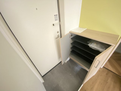 【玄関】 | ピュア唐崎