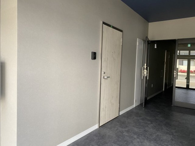 【玄関】 | ピュア唐崎