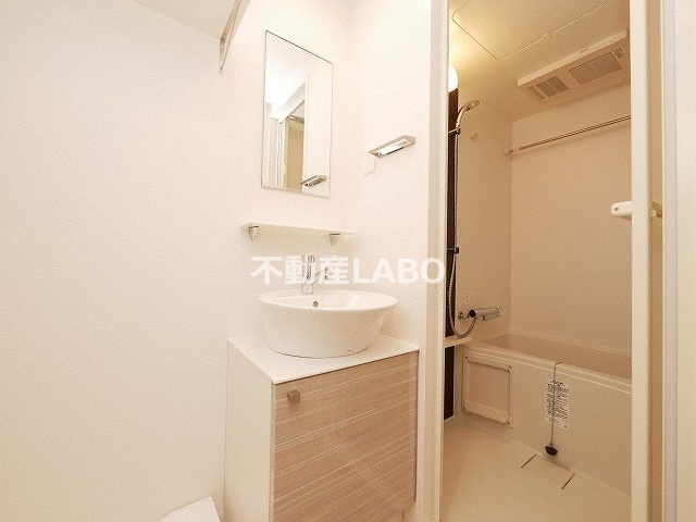 エスリード阿波座プライムコートの洗面所