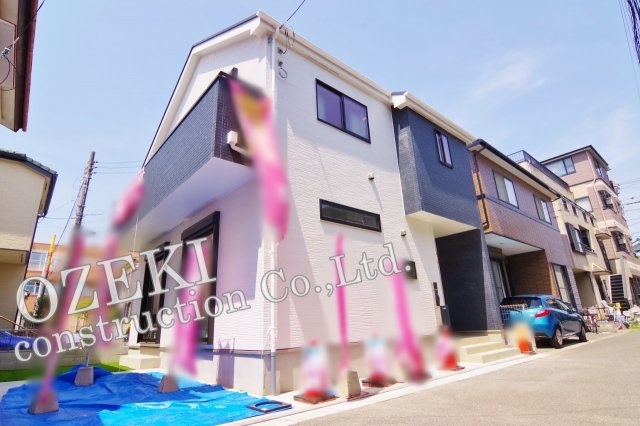 越谷市赤山町2丁目　新築戸建て　全1棟の外観