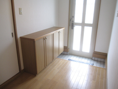 【玄関】 | ガーデンヒルズ高の原