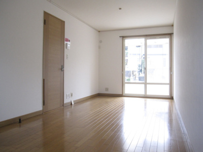 【居間・リビング】 | ガーデンヒルズ高の原