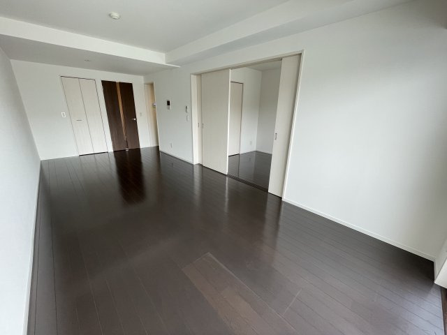 グリーンヒルズの居間・リビング