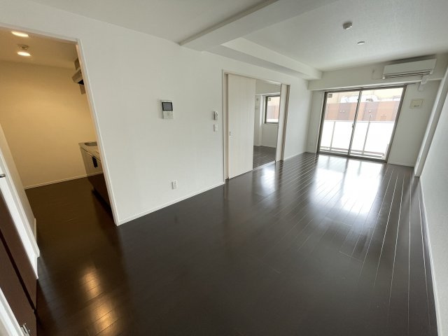 グリーンヒルズの居間・リビング