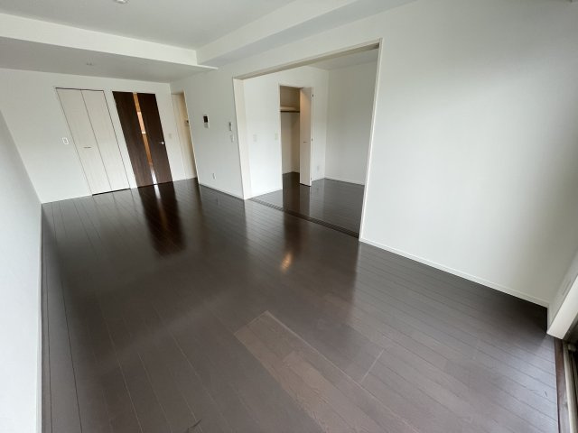 グリーンヒルズの内装