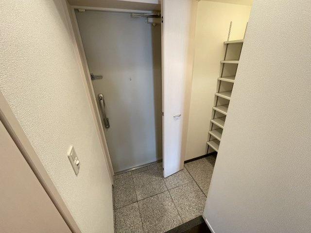 グリーンヒルズの玄関