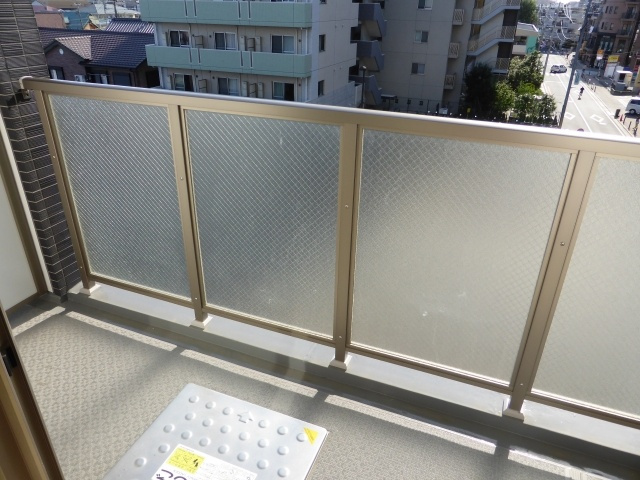 ティアレットのバルコニー
