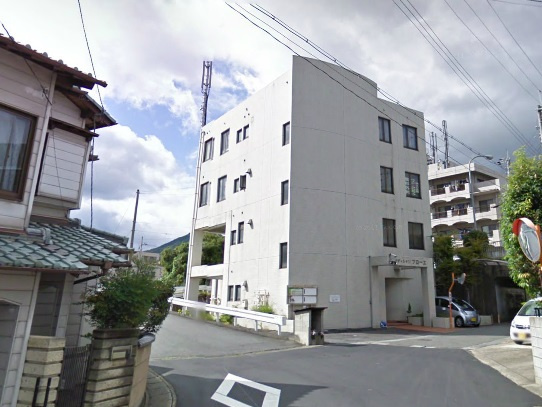 大津市田辺町の店舗一部の外観