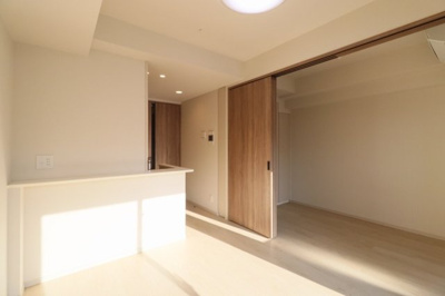 【居間・リビング】 | クレヴィア日暮里 THE RESIDENCE