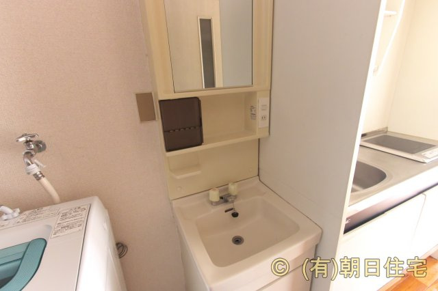 ラーバン町田の洗面所