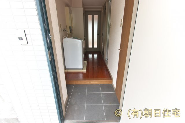 ラーバン町田の玄関