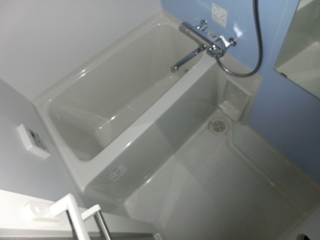 リッツ加島の浴室