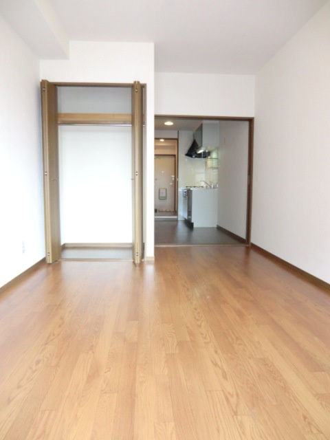 大阪市西淀川区姫里２丁目の賃貸マンションの洋室