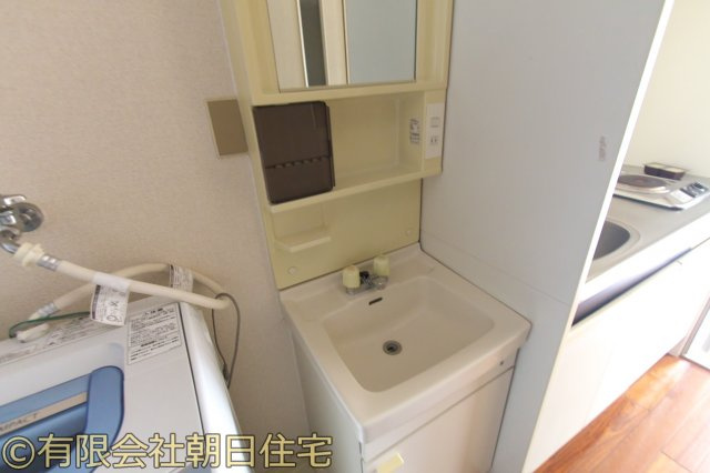 ラーバン町田の洗面所